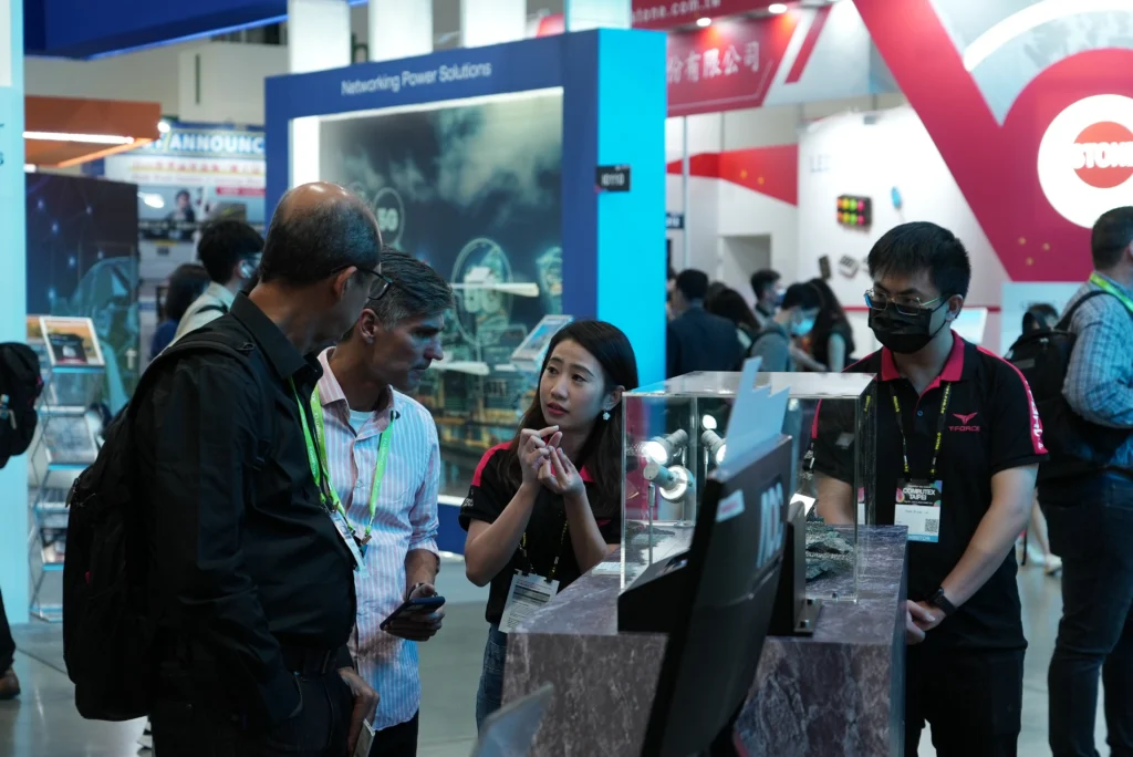 Teamgroup-carousell03